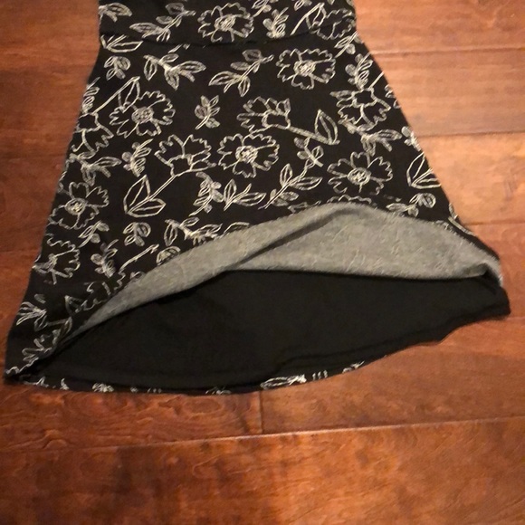 LOFT Black & White Sleeveless Dress - Picture 4 of 5